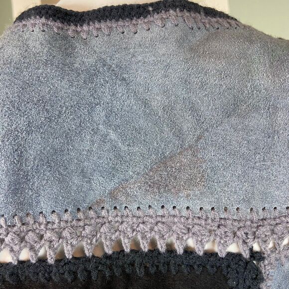 Vintage 70s Suede Leather Crochet M Patchwork Vest Gilet Rochelle California - Picture 4 of 15